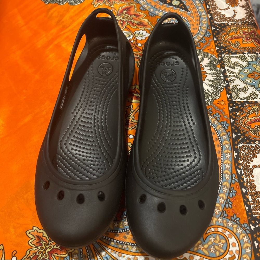 Crocs Kadee Flats Black waterproof Women’s Size 6